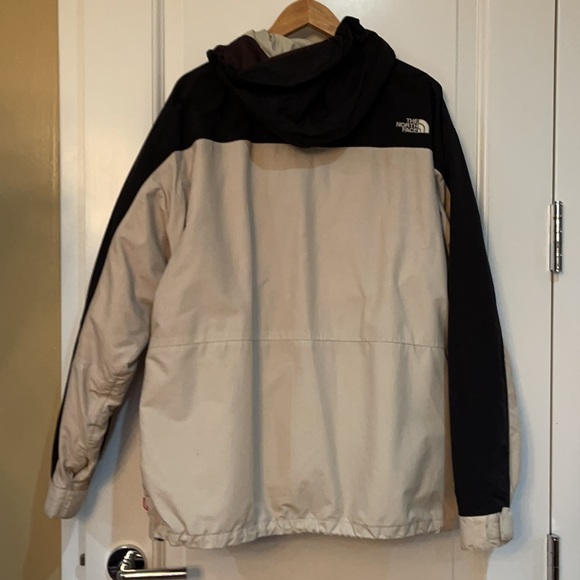 The North Face HyVent parka - Picture 2 of 7